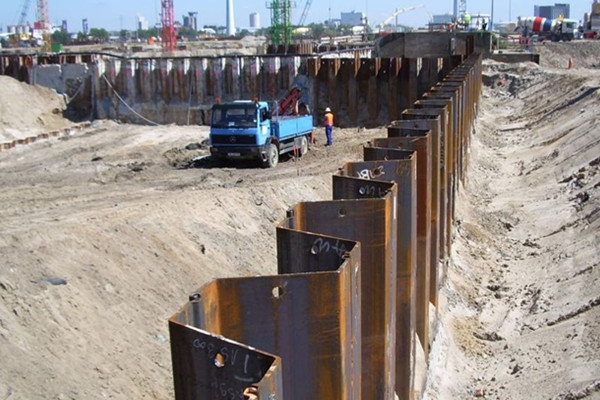 How to Close Steel Sheet Piles?