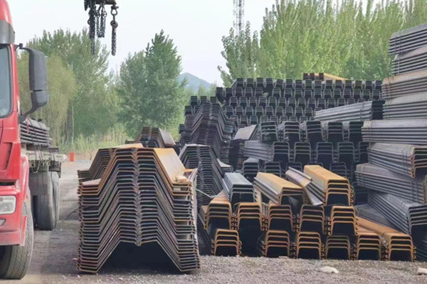 What checks are Required before Larssen Steel Sheet Pile Construction?